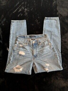 Aeropostale Women's Mom Jean Light Blue High-Rise Distressed Jeans